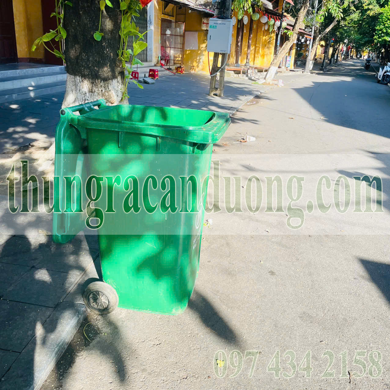 Thùng rác nhựa 240L tại Hà Nội